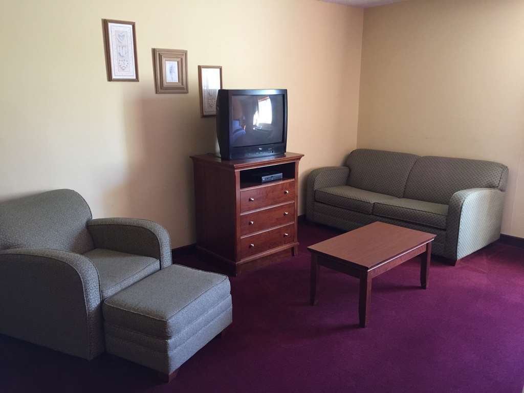 Lake Tree Inn & Suites Marion Zimmer foto